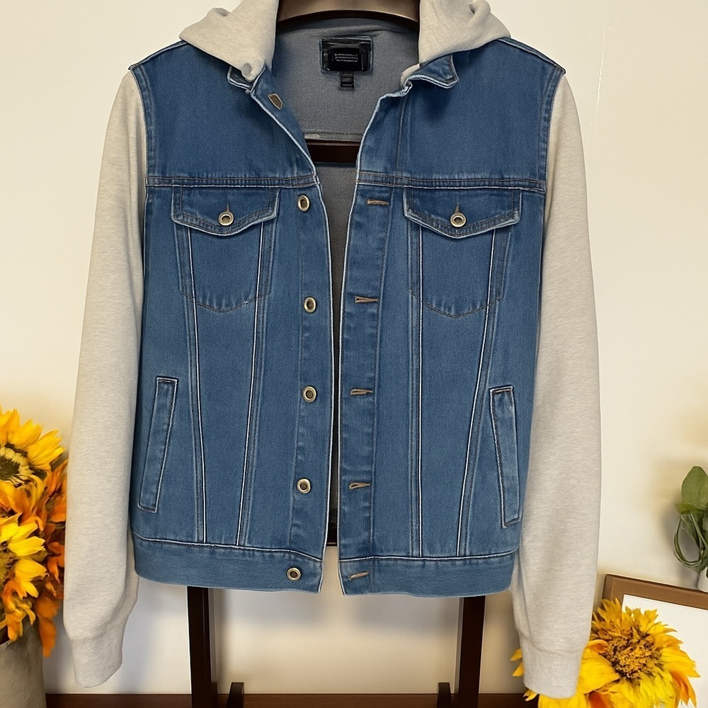 👖 Forever 21 Men’s Denim Jacket Hoodie Hybrid – Size L – Streetwear Layering